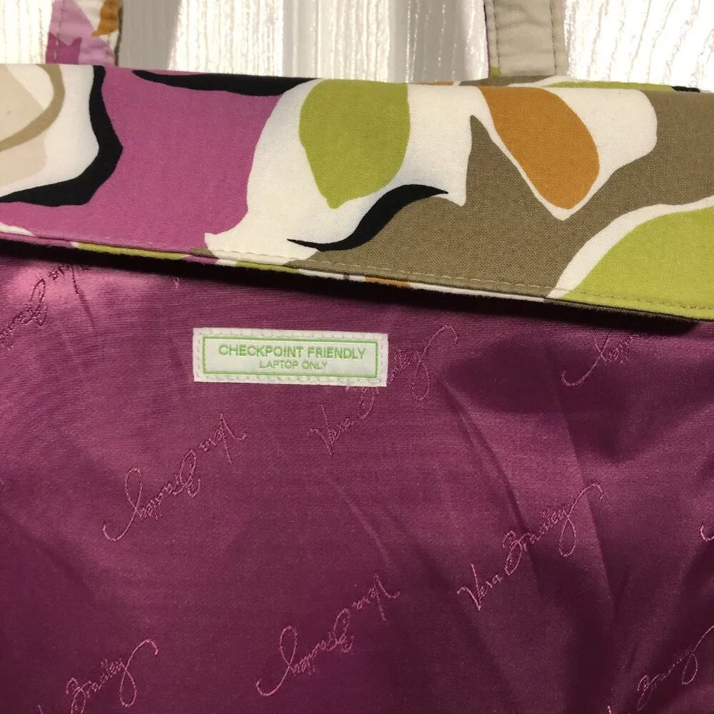 Vera Bradley women pink and green shoulder laptop bag, quilted and padded